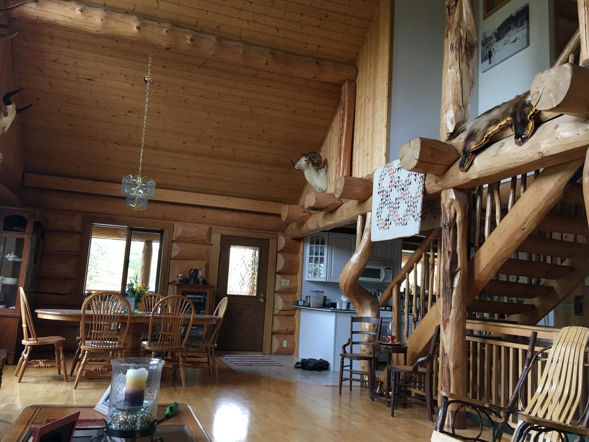 Sawing Logzz Cabin Copper Center Kültér fotó